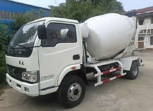 小型攪拌車發(fā)動(dòng)機(jī)過(guò)熱的原因及解決方法